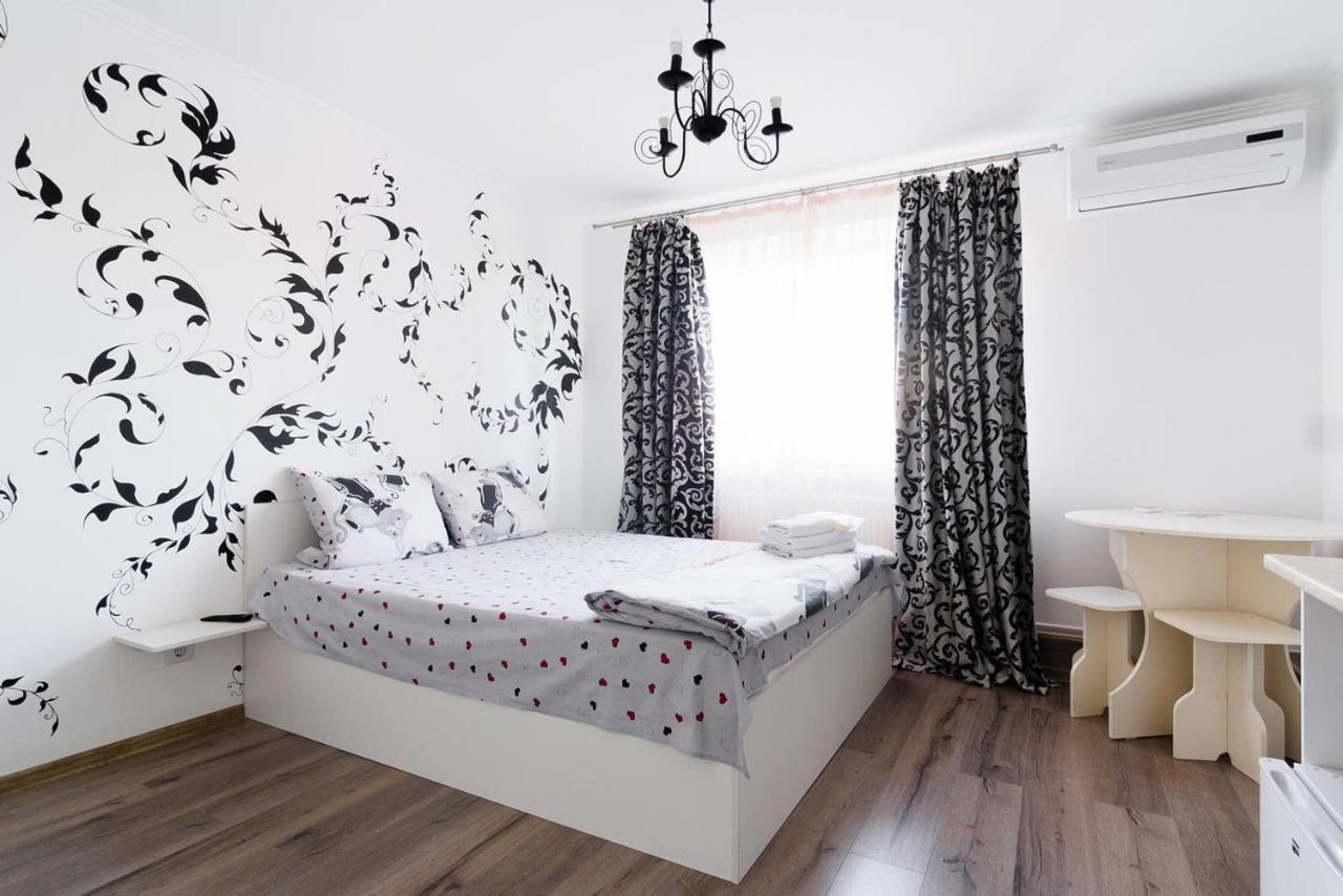 Best Rest Suites Odesa Exterior foto